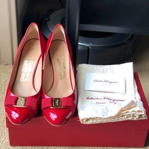 [sold] Salvatore Ferragamo - Red 👠pumps